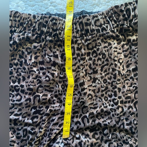 Johnny Was JWLA Sz XL Animal Print Velvet Jogger Silk Blend Pull On Embroidered - Picture 9 of 10
